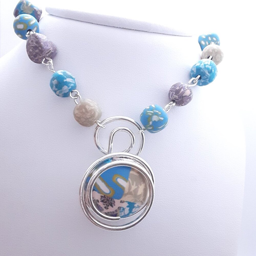 HOST PICK!! NEW blue Viva Bead necklace - Picture 11 of 11